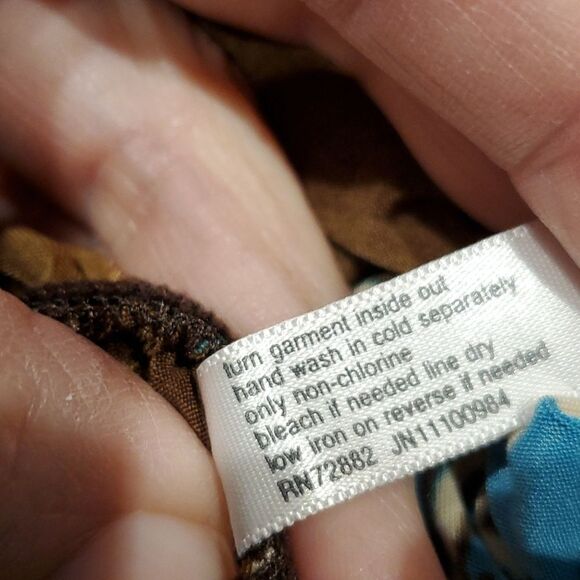 Fashion Bug Sz 3X Animal Print Beaded Neckline One Sleeve Popover Blouse 624   - Picture 11 of 11